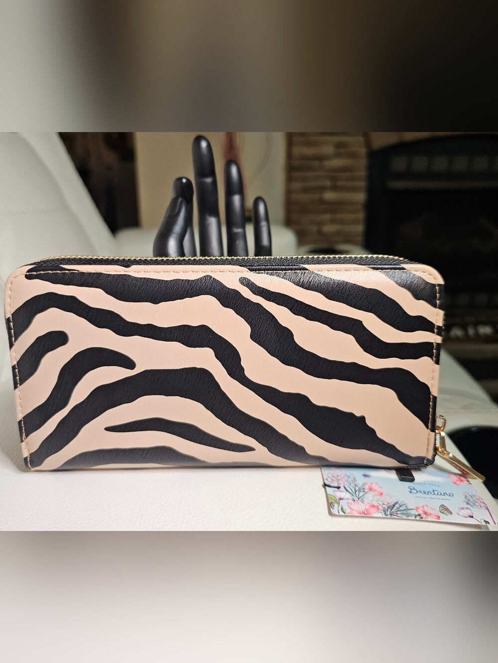 Brentano Zebra Print Zip Wallet in Blush and Black